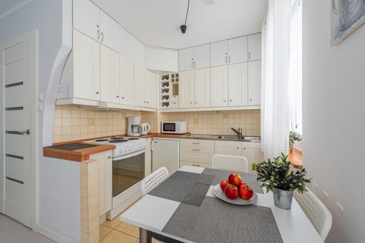 Apartament Z Balkonem Przy Latarni 150M Od Morza Kolobrzeg Ngoại thất bức ảnh