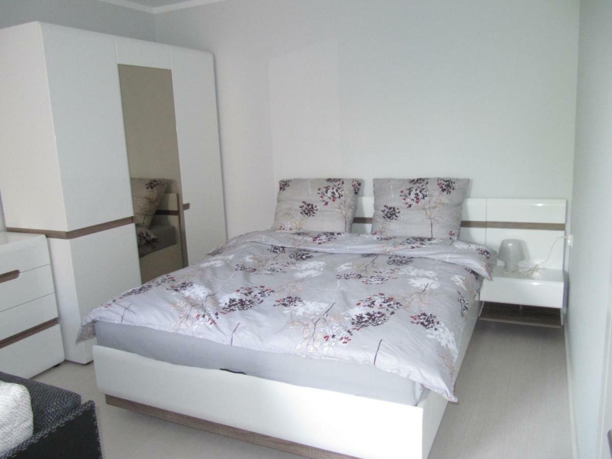 Apartament Z Balkonem Przy Latarni 150M Od Morza Kolobrzeg Ngoại thất bức ảnh