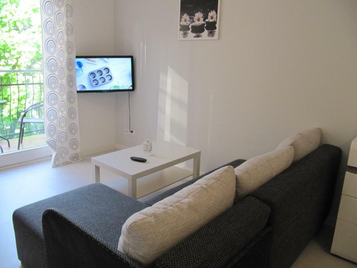 Apartament Z Balkonem Przy Latarni 150M Od Morza Kolobrzeg Ngoại thất bức ảnh